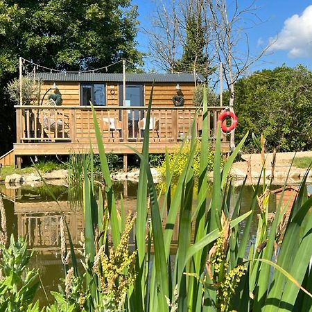 Rusty Duck Retreat Shepherds Hut Shedfield Exteriör bild